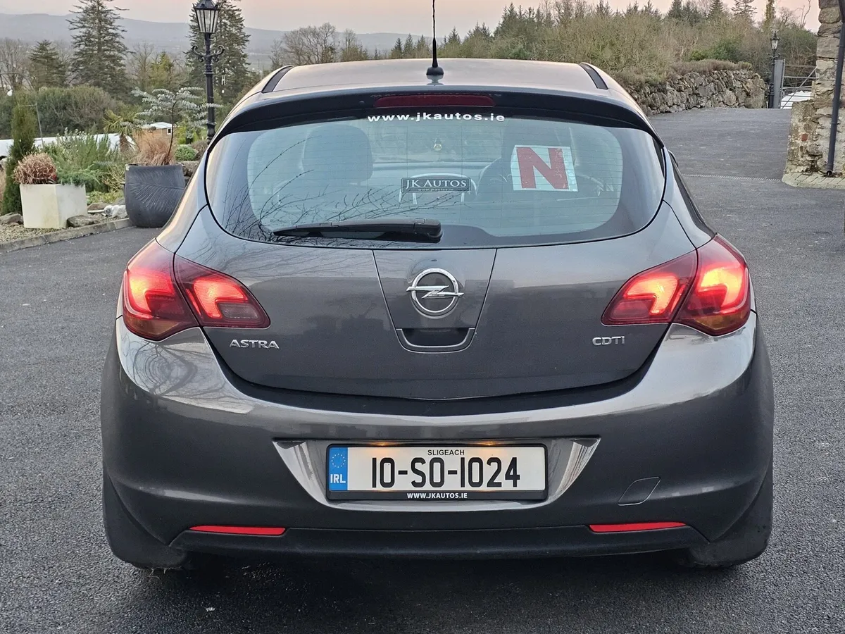 Opel Astra - Image 3