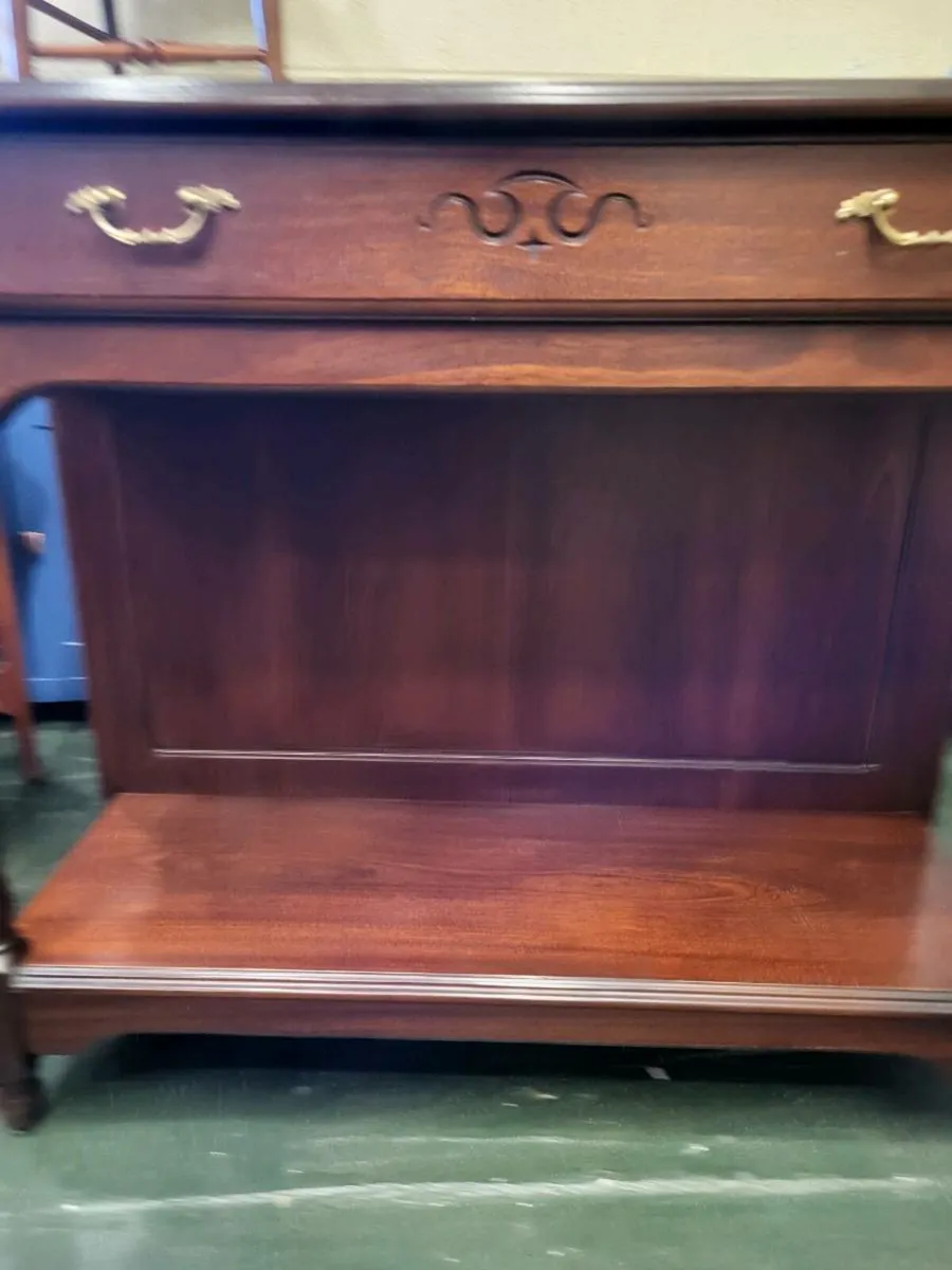 Lovely Rossmore mahogany side unit - Image 2