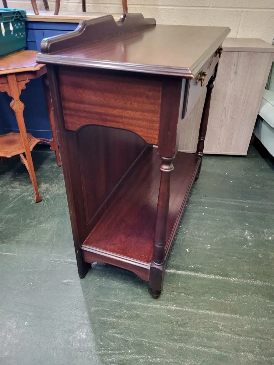 Lovely Rossmore mahogany side unit - Image 3