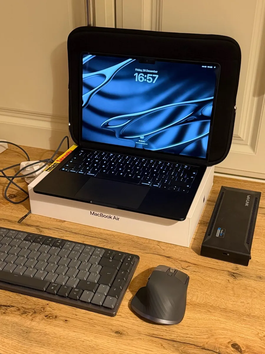 MacBook, mx keyboard and mouse and dock! Bundle - Image 1