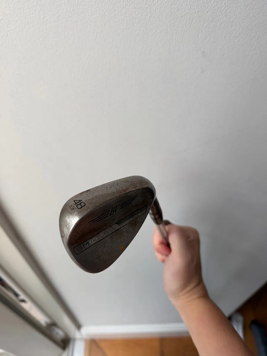 Titleist sm10 48’ wedge - Image 1