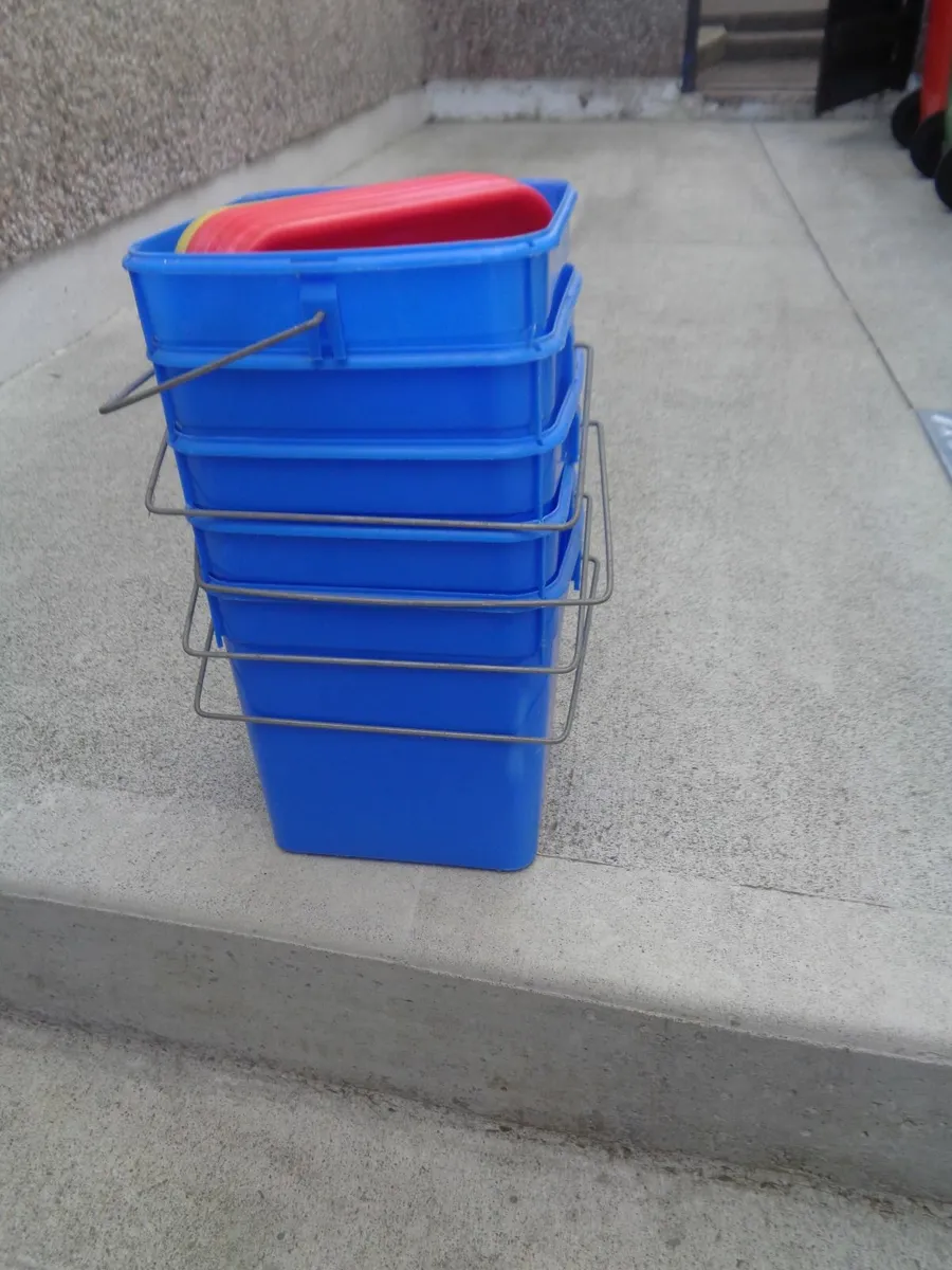 Plastic Containers for Sale - Image 4