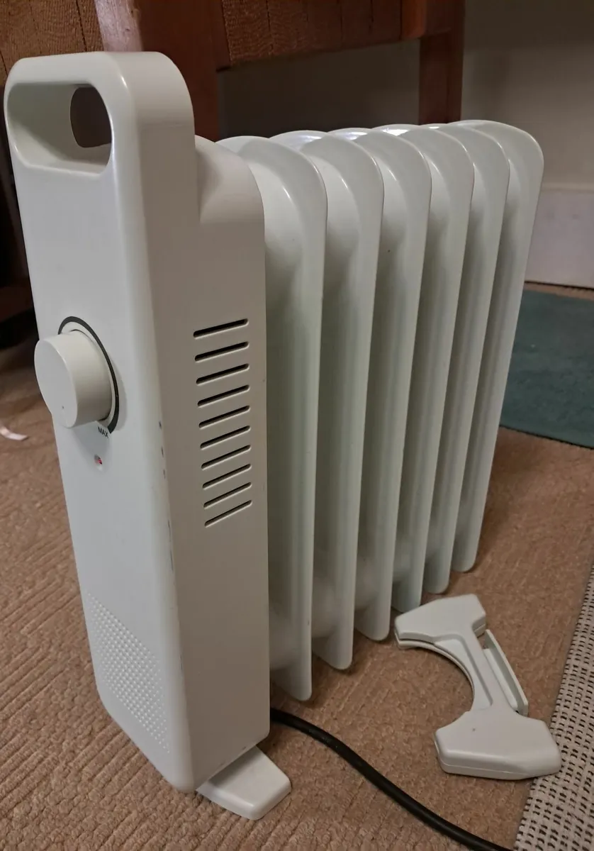 Mini Portable Oil-Filled Radiator - White