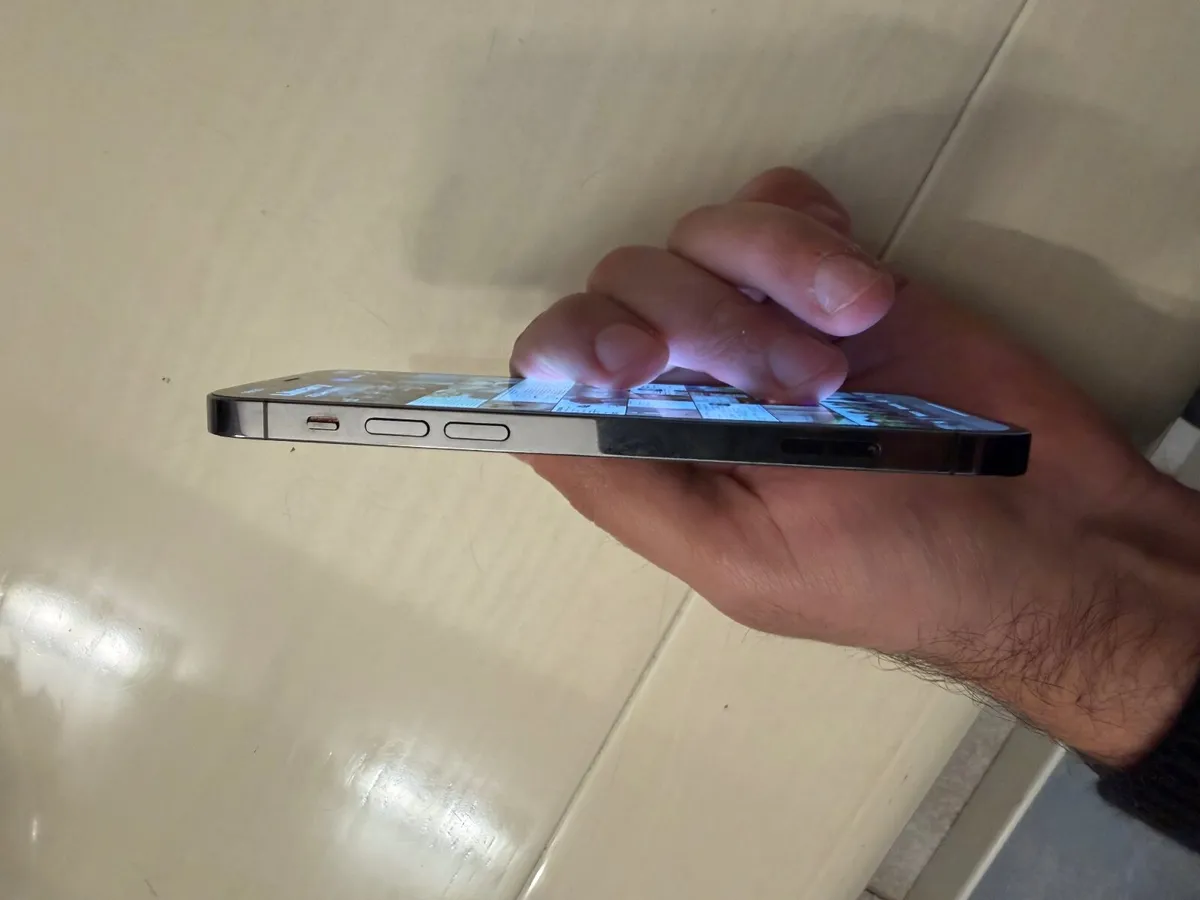 iPhone 12 Pro – 128GB – Apple Replacement Unit – E - Image 3