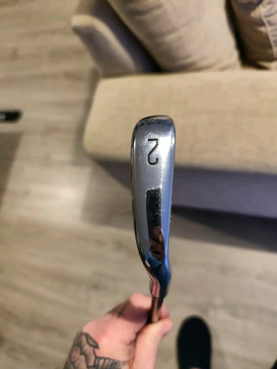 Titleist t200 2 iron - Image 2