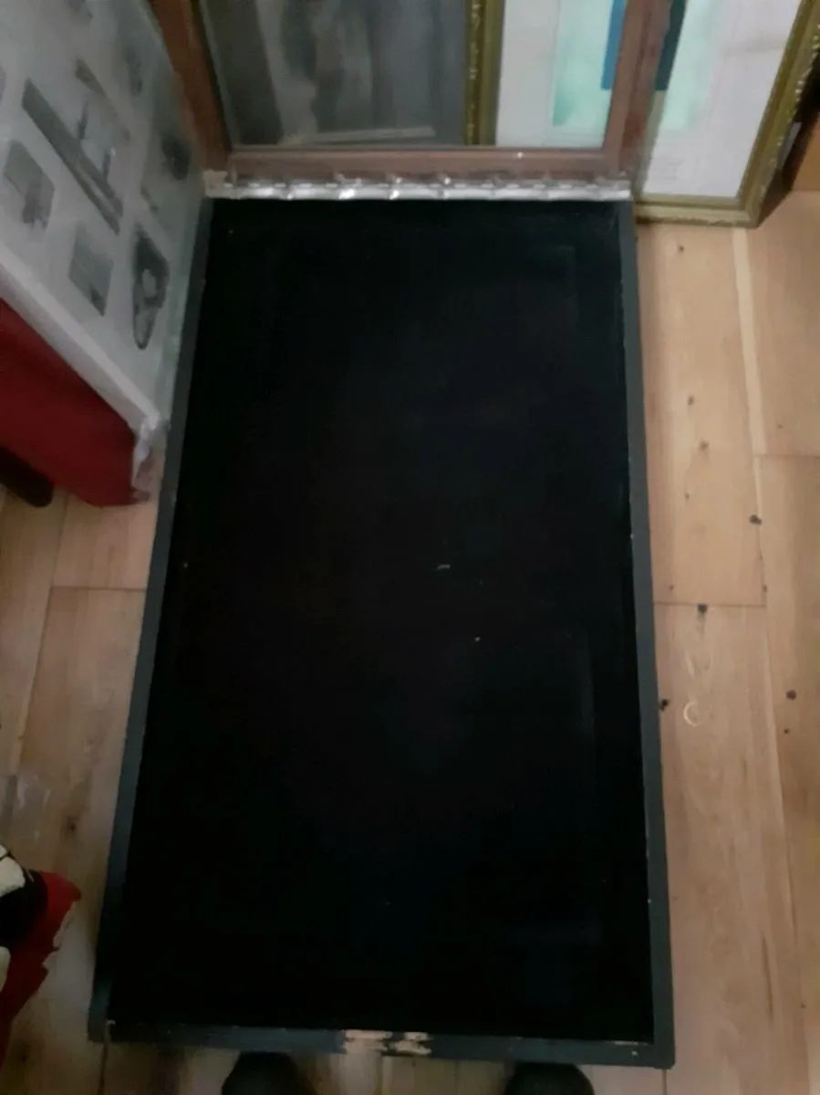 Vintage glas and wood display unit - Image 3