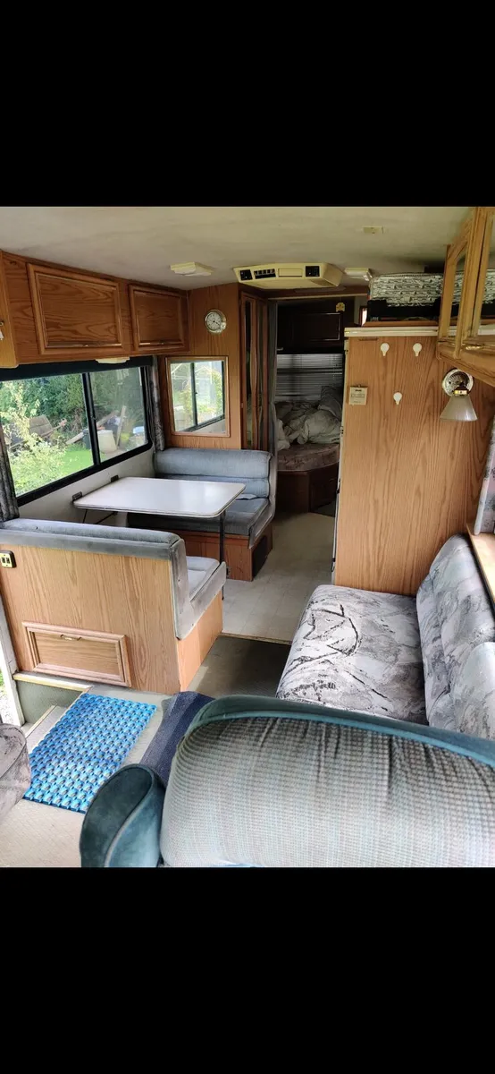 American Campervan RV - Image 3