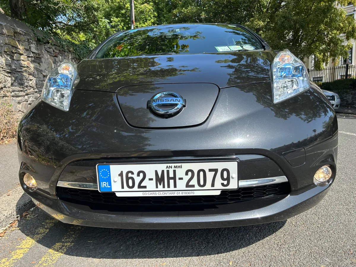 2016 NISSAN LEAF TEKNA LEATHER INTERIOR - Image 2