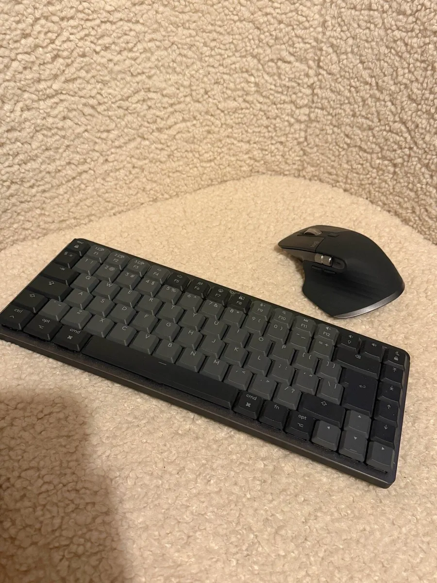 Mx master 3s bundle keyboard and mouse - Image 1