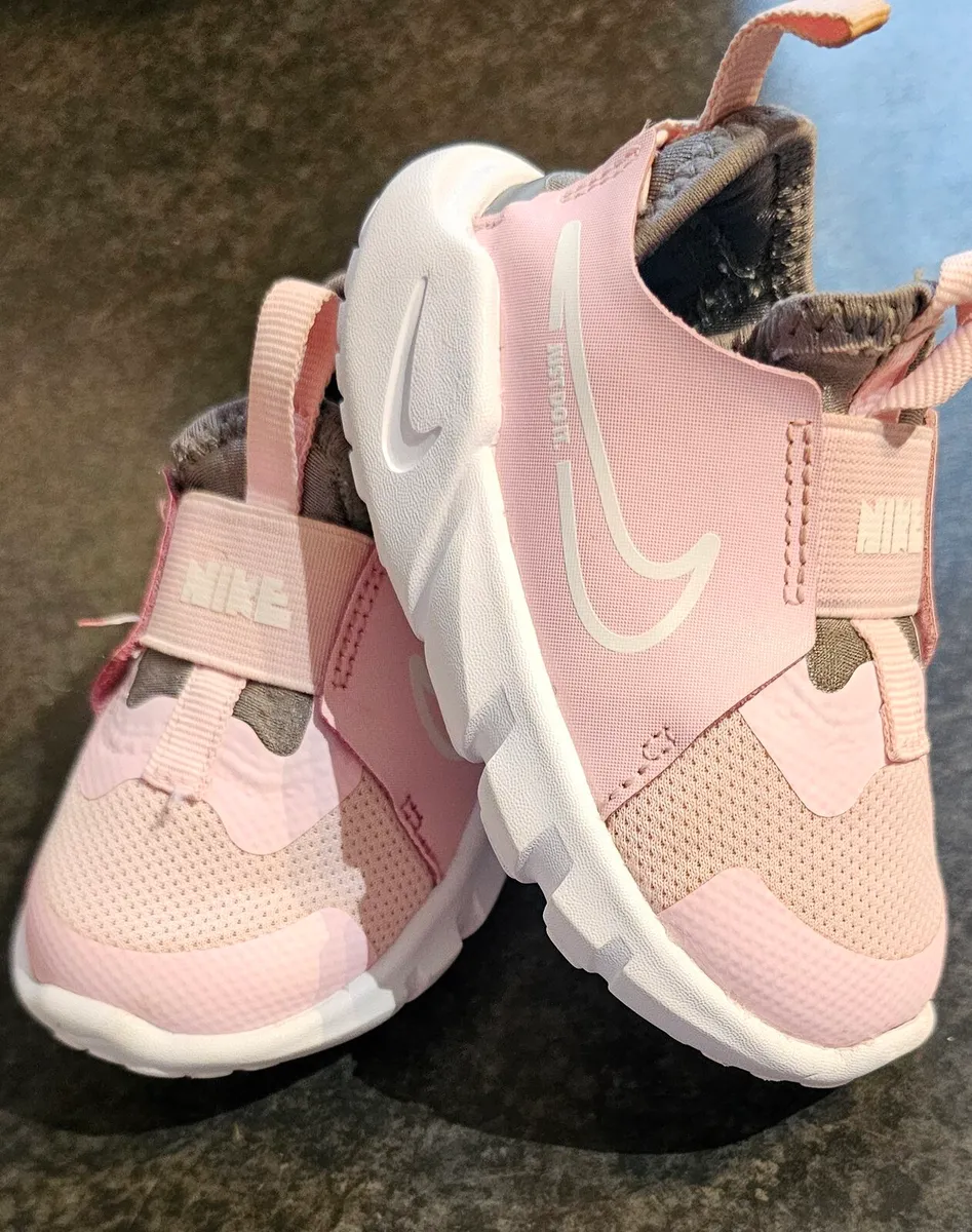 Brand new white coat & pink Nike shoes - Image 1