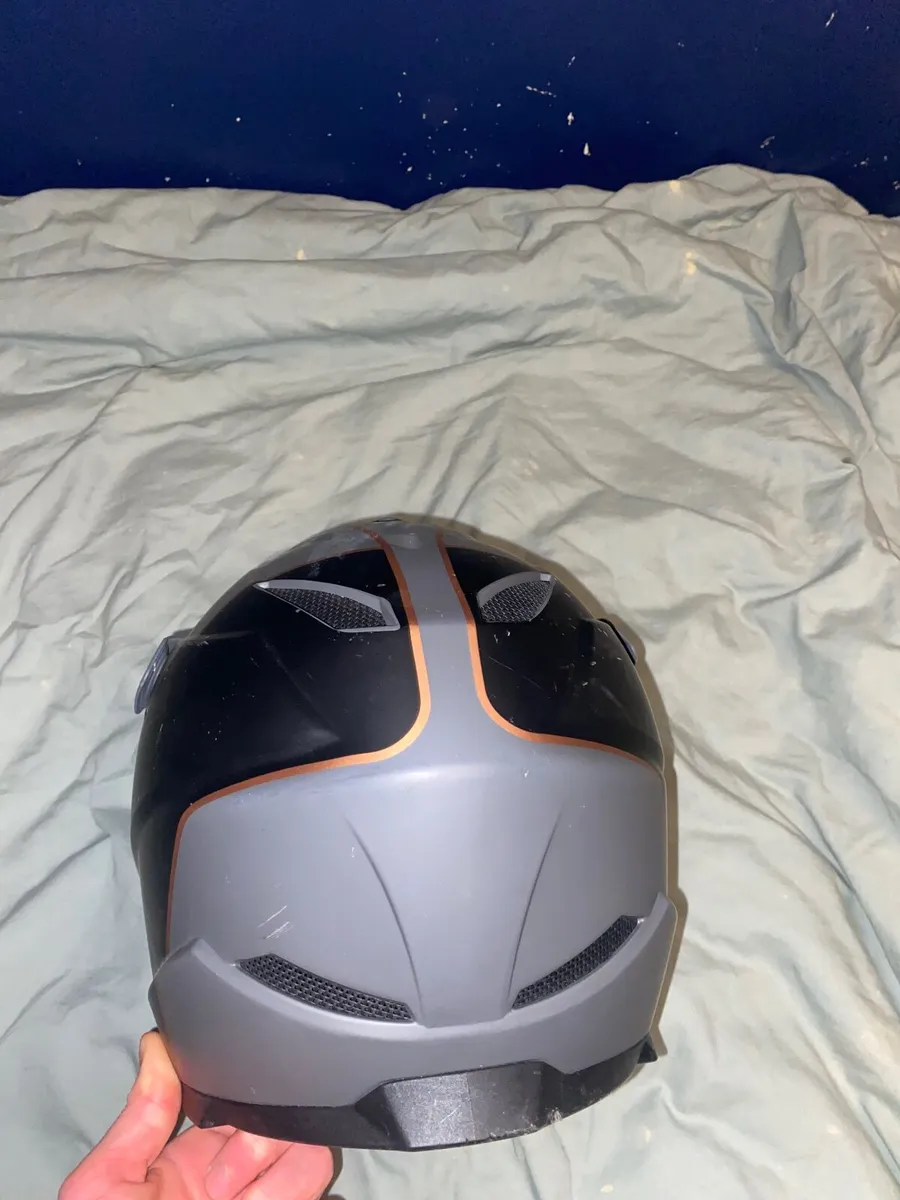 Mountain Bike Helmet - Image 3