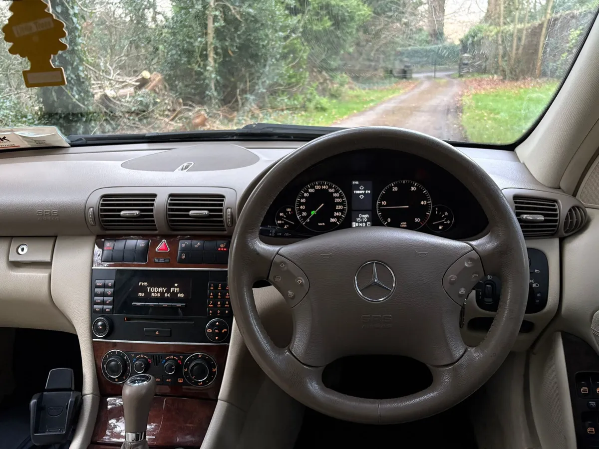 Mercedes-Benz C200 Automatic, NCT until May 2026! - Image 4