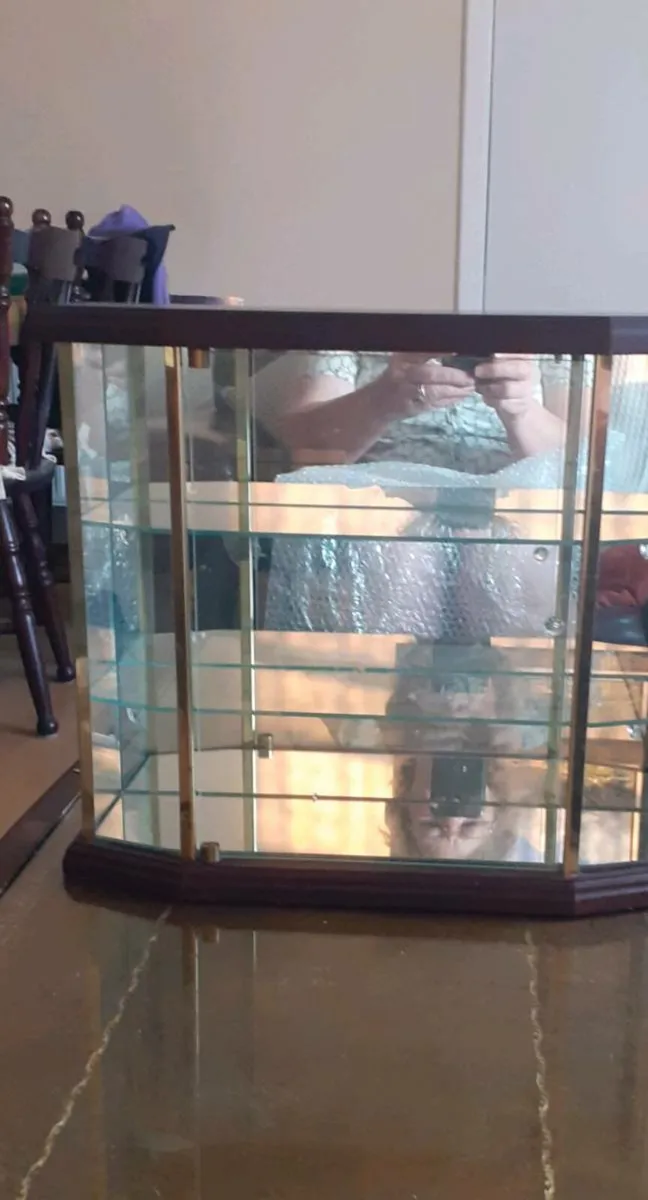 Display unit - Image 2