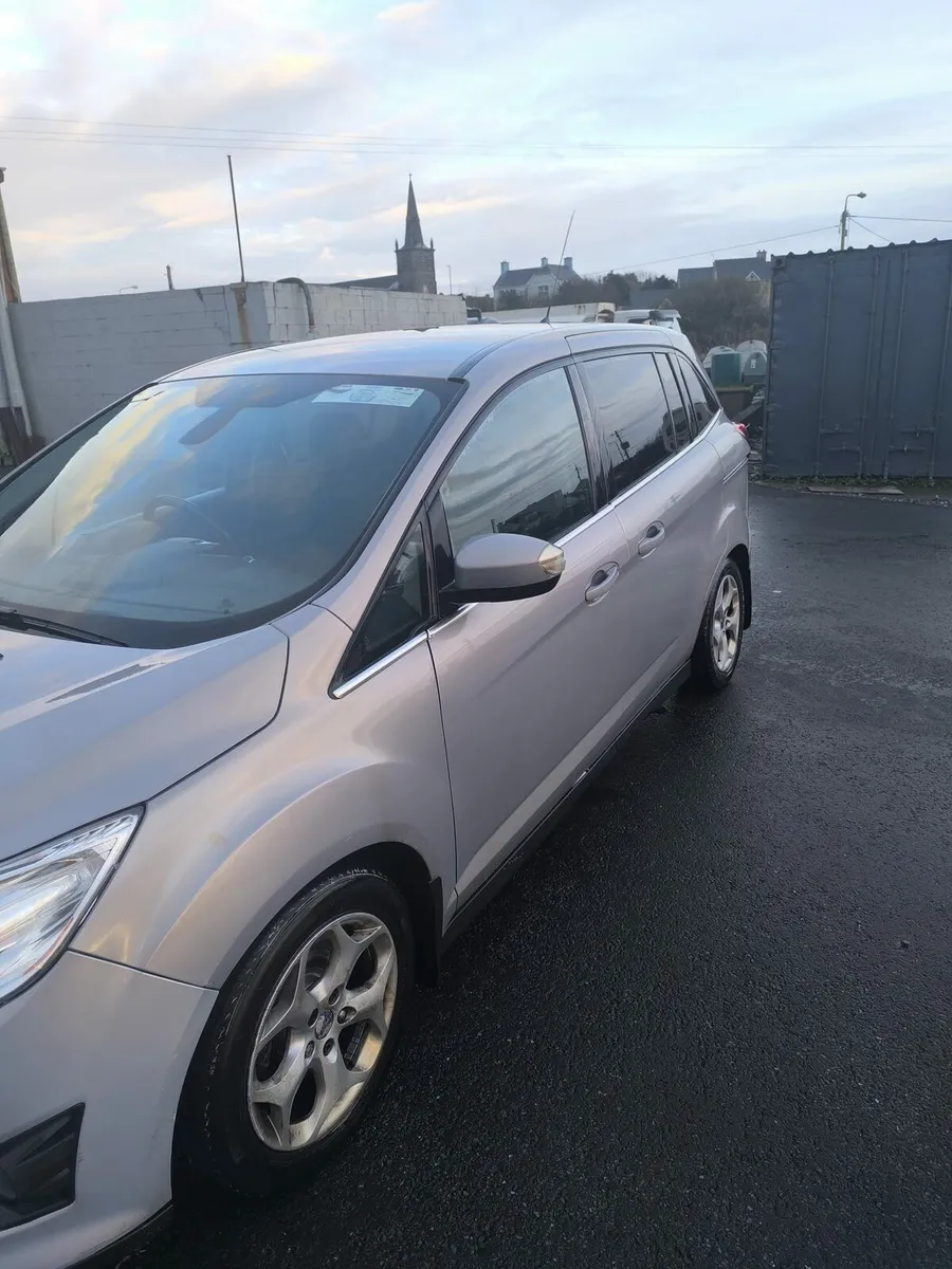 Ford Grand C-Max Active 1.6 TDCi - Image 2