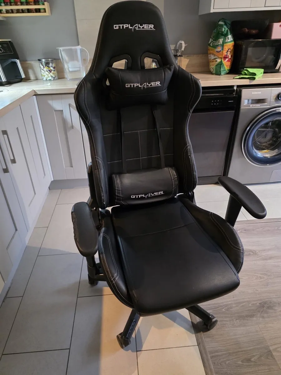 Gaming chair - Image 2