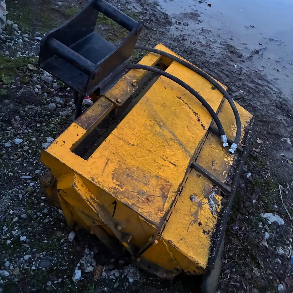 13 ton hedge cutter head - Image 2