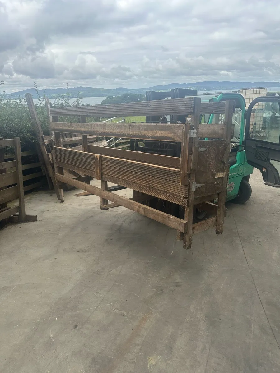 Timber Sheep Slats and Walkway Feeders - Image 2