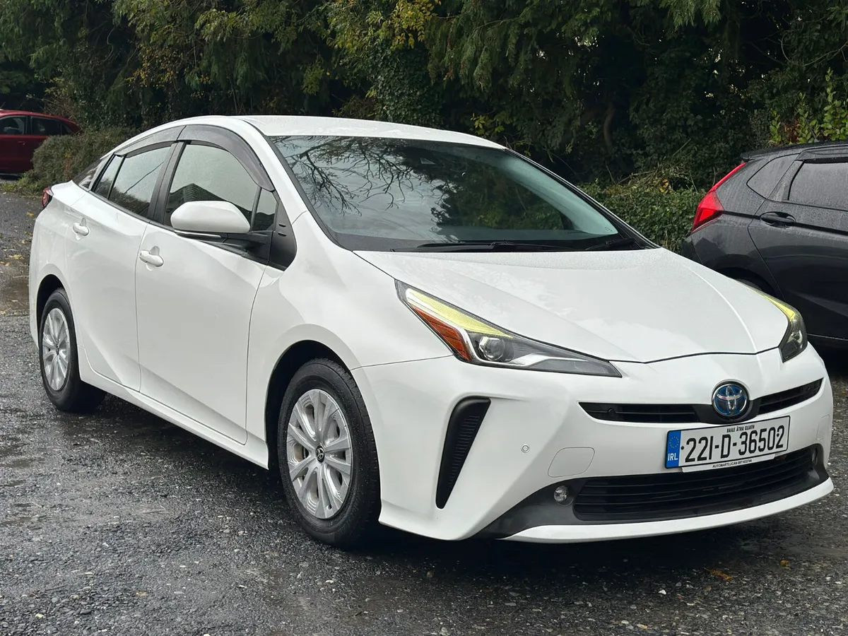 TOYOTA PRIUS 2022 TAXI PLATE AVAILABLE ON RENT - Image 4