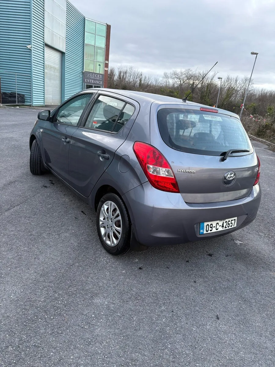 2009 Hyundai i20 - Image 3