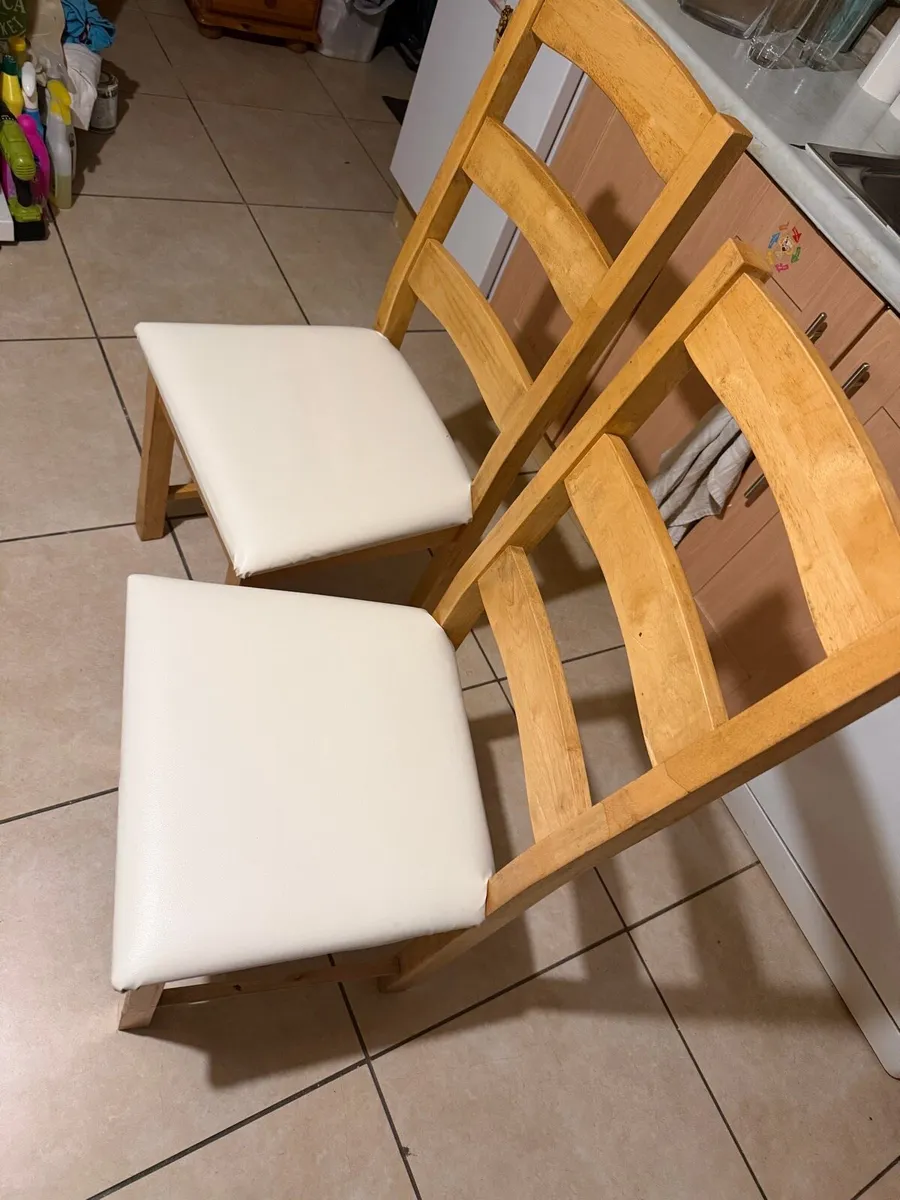 2 dining chairs - Image 1