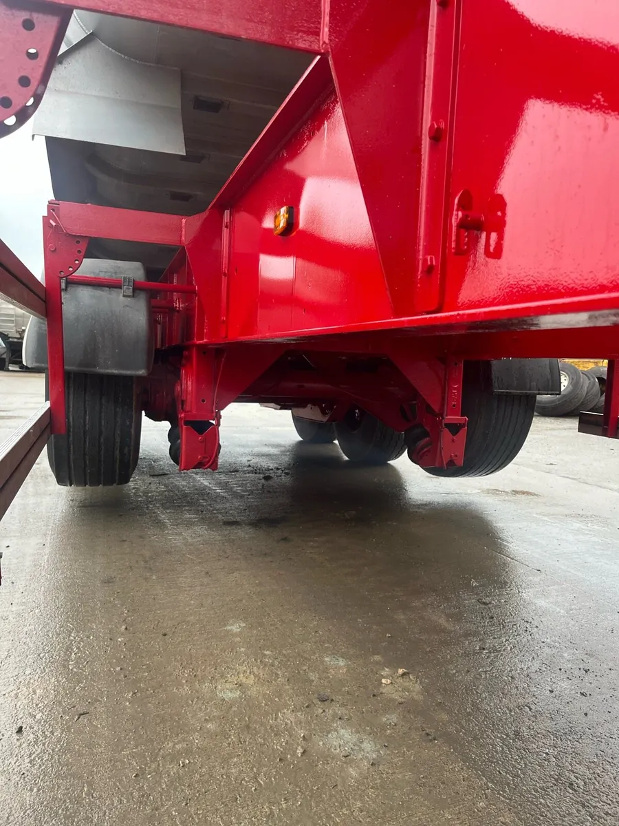 Fruehauf Bulker - Image 3