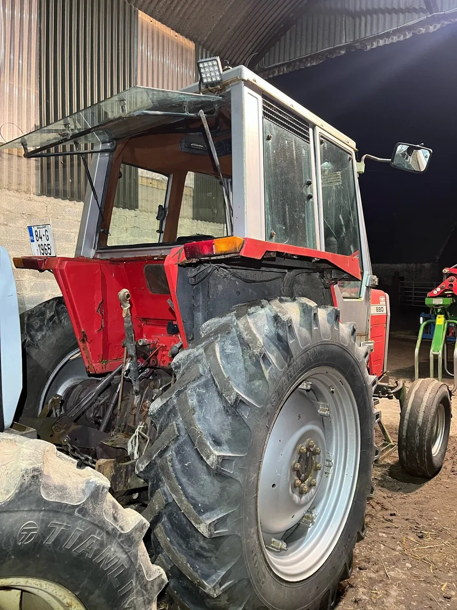 Massey Ferguson 690 - Image 4