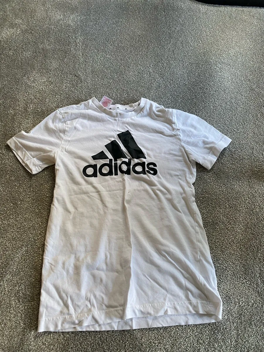 Adidas T shirt - Image 2