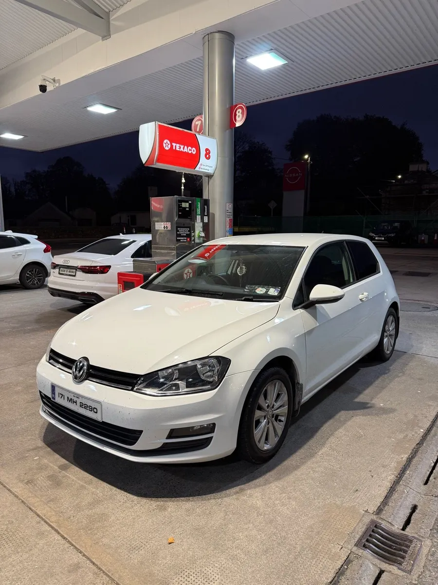 2017 Golf van - Image 1