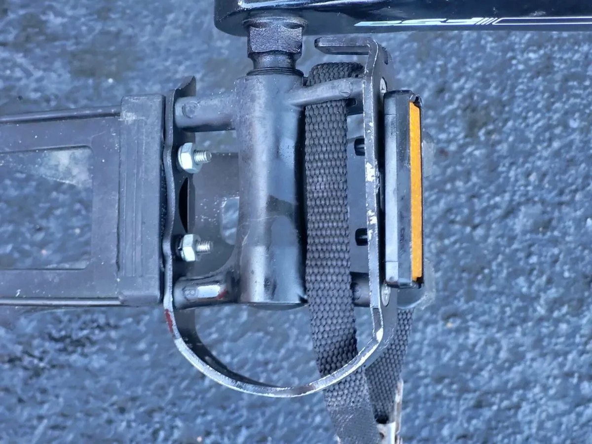 FELT ROAD BIKE USED 58CM FRAME - Image 2