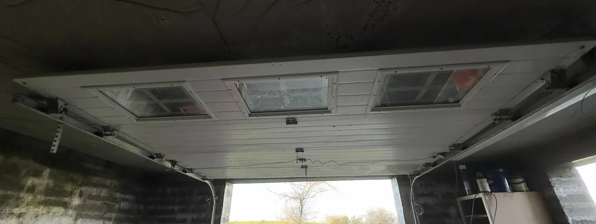 Garage Rise Door - Image 3