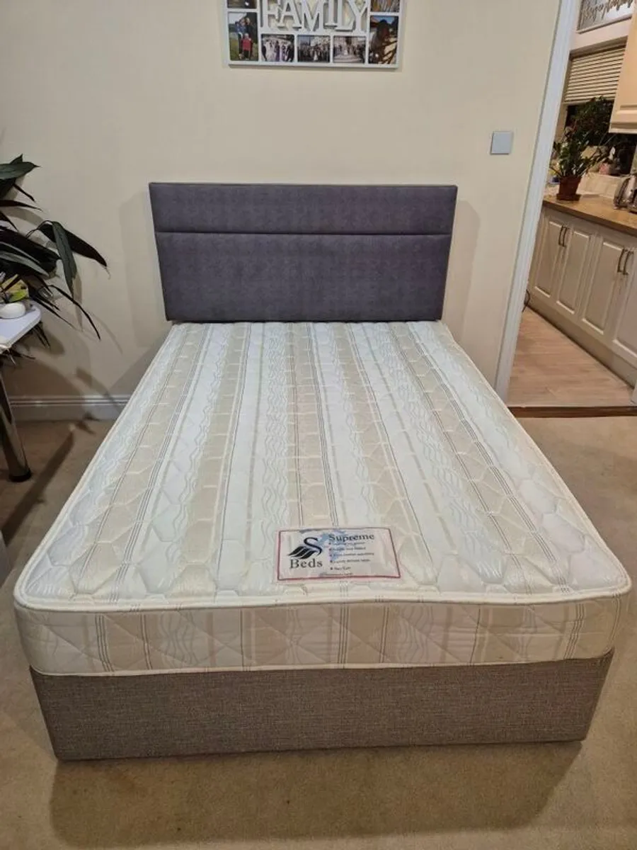 Double bed with mattress - Image 1