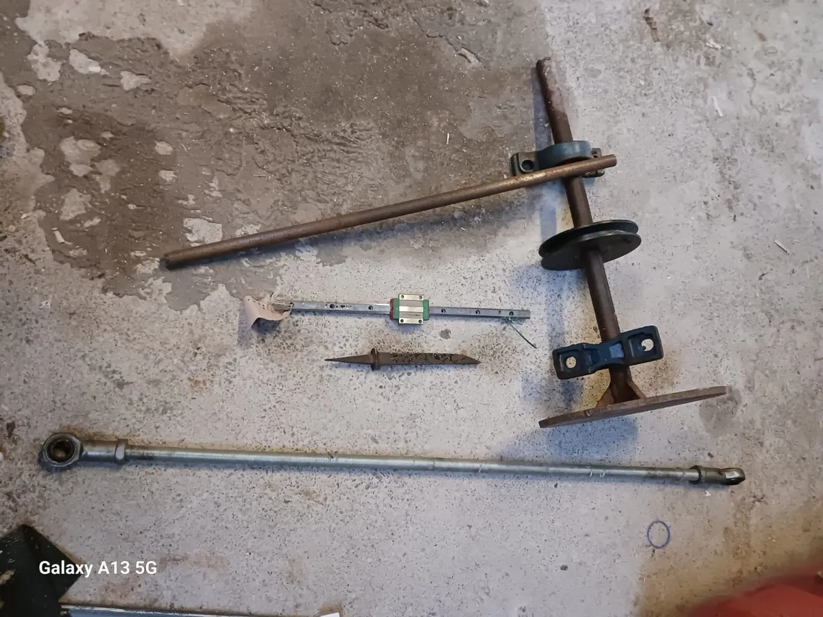 Tractor Kindling machine - Image 3