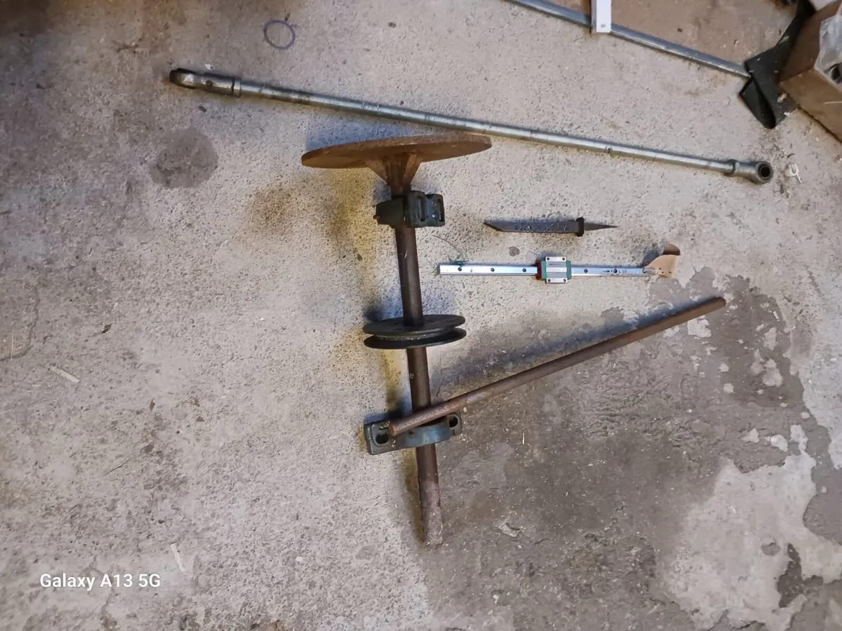 Tractor Kindling machine - Image 4