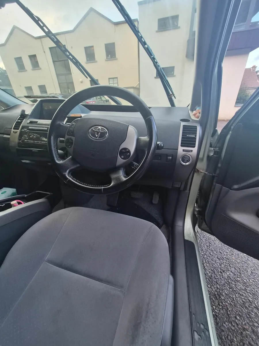 Toyota Prius Hybrid Automatic Green 2007 - Image 2