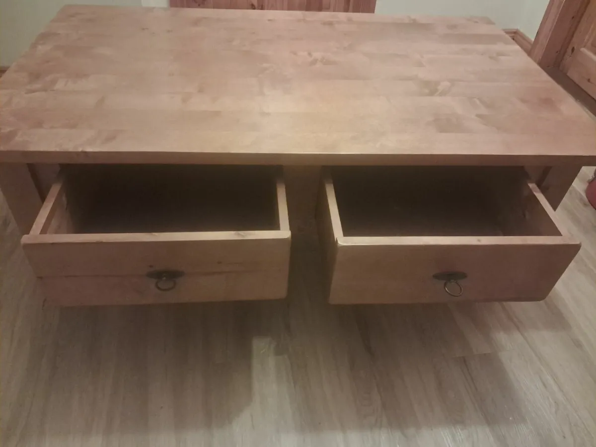 Large oak coffee table - Image 3