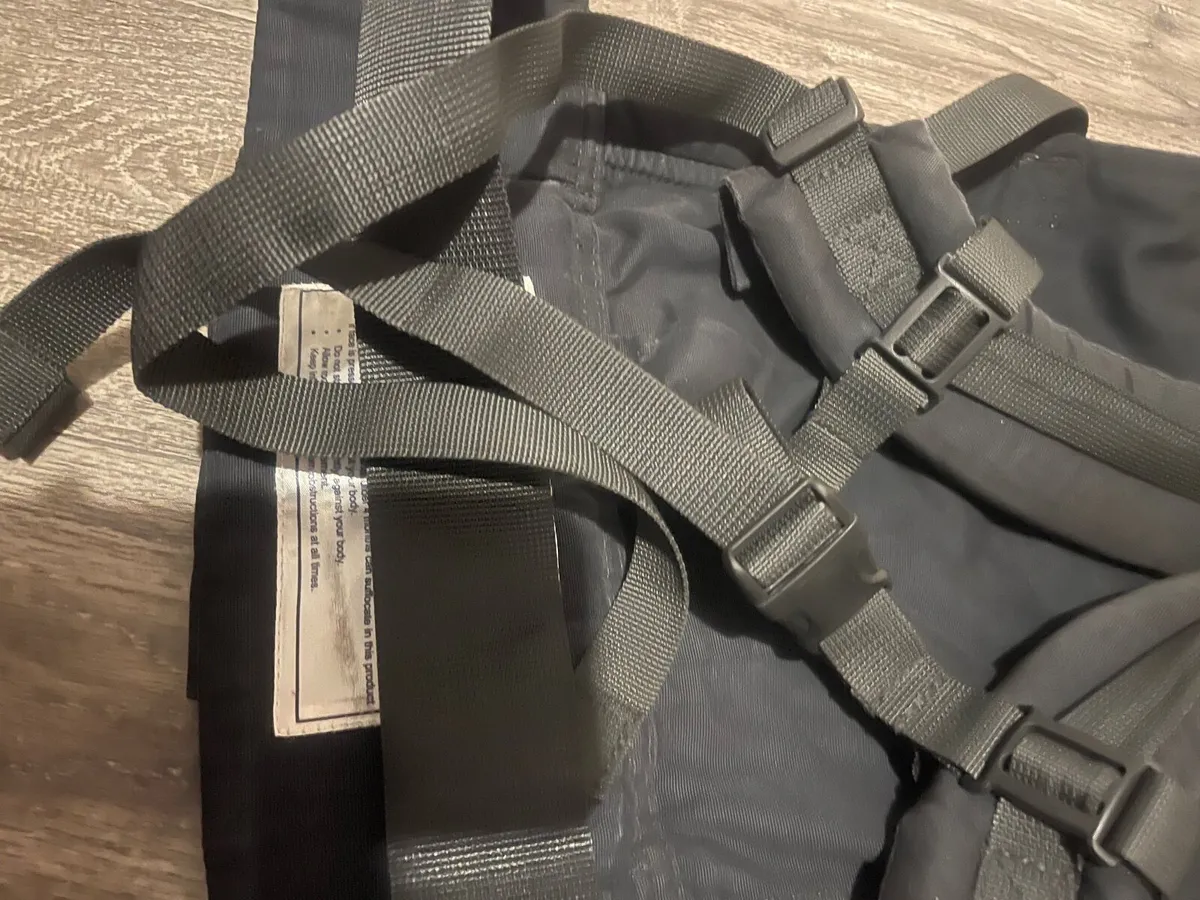 Baby carrier - Image 3