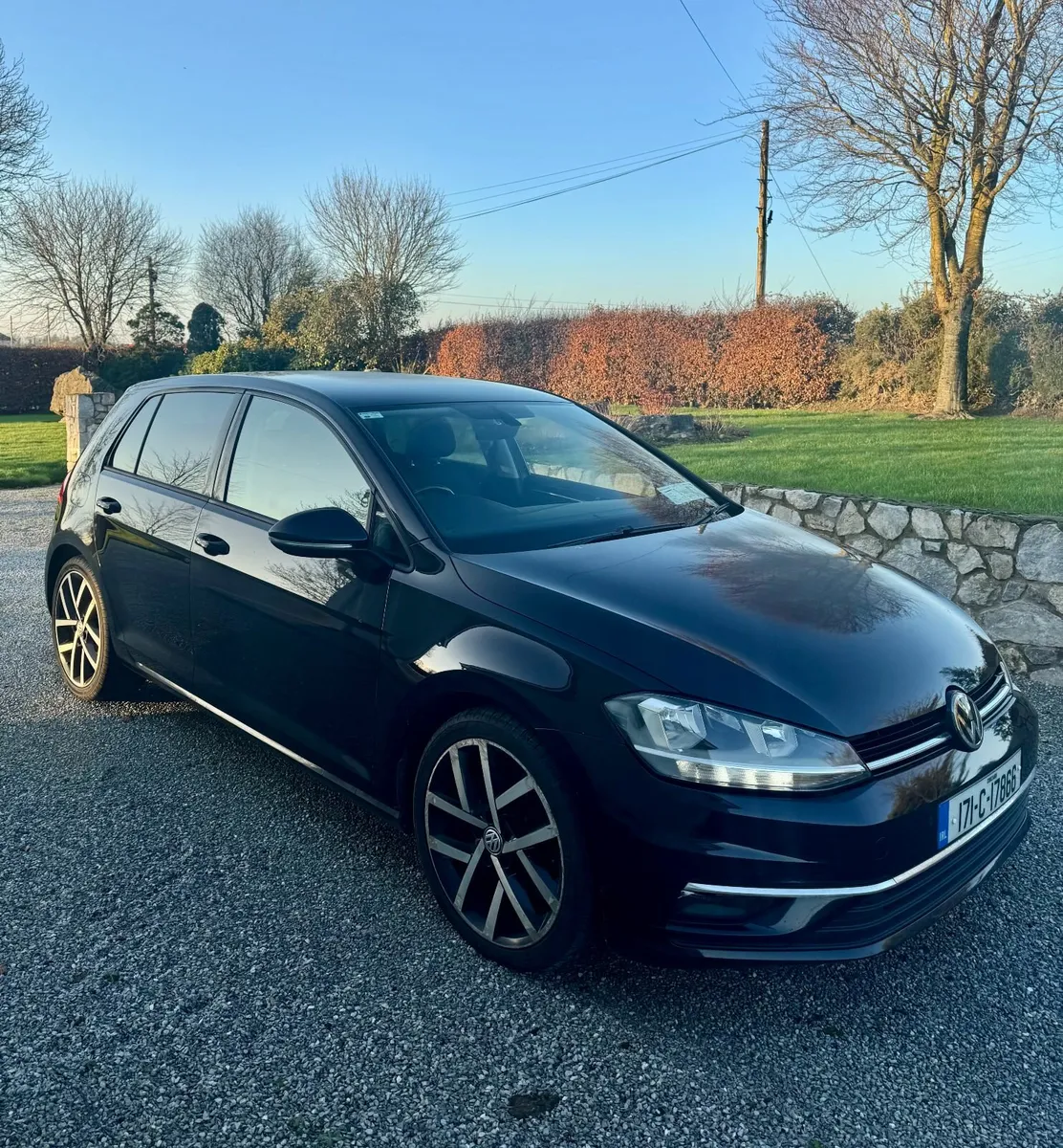 2017 Volkswagen Golf GT TDi 2.0D 150 BHP-DSG - Image 3