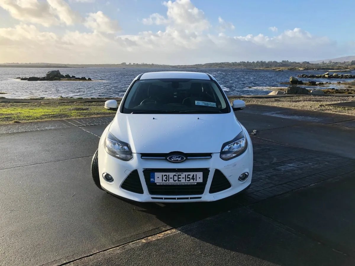 2013 Ford Focus (1.6 Diesal TDCI Zetec 113BHP 5D) - Image 2
