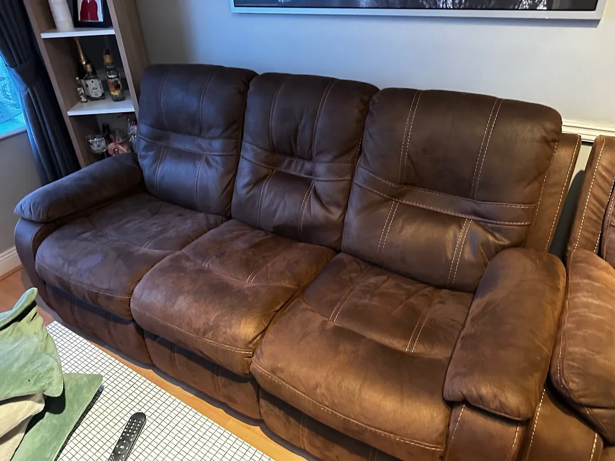 Recliner leather sofa 3+1+1 - Image 1