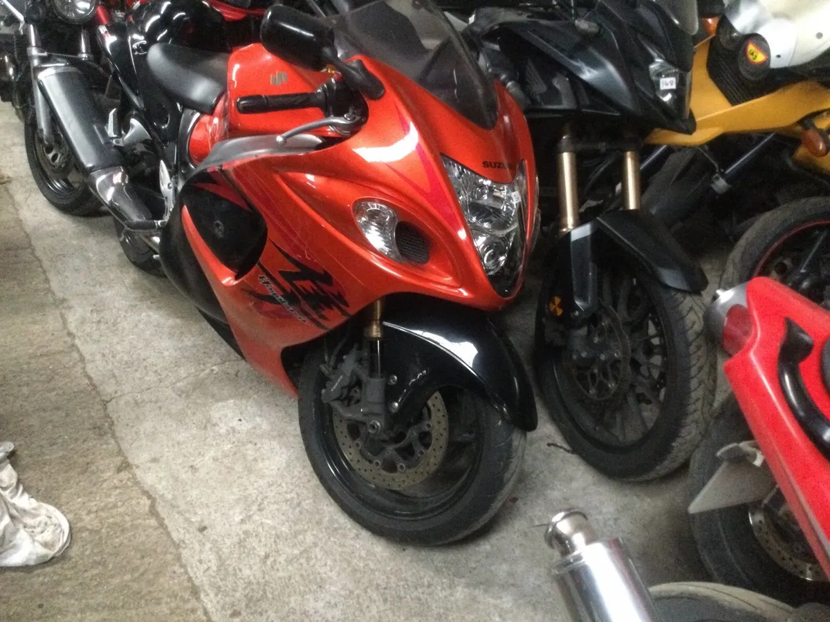 Motorcycle for breaking - Image 4