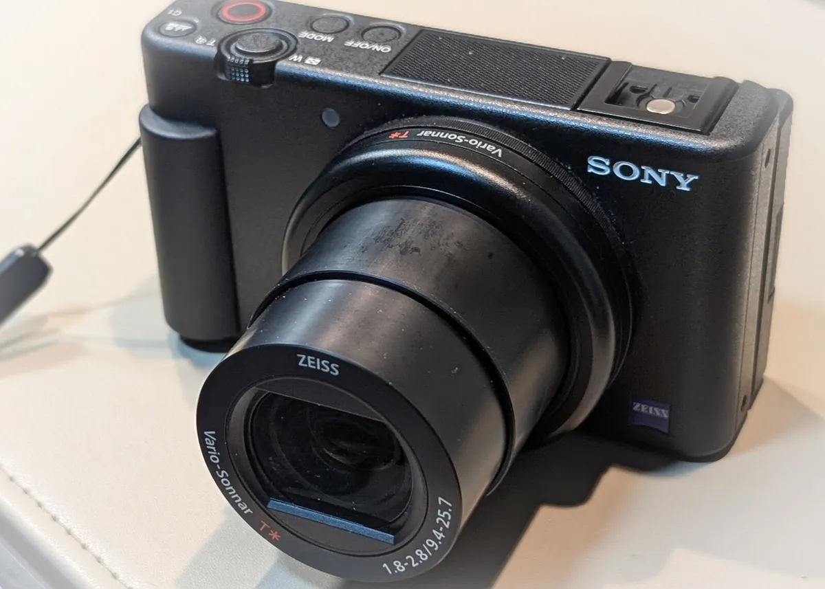 Sony zv-1 vlog camera - Image 4