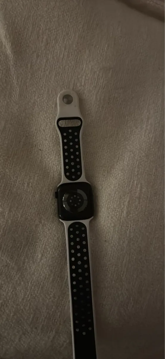 Apple Watch Series 10 - Image 3
