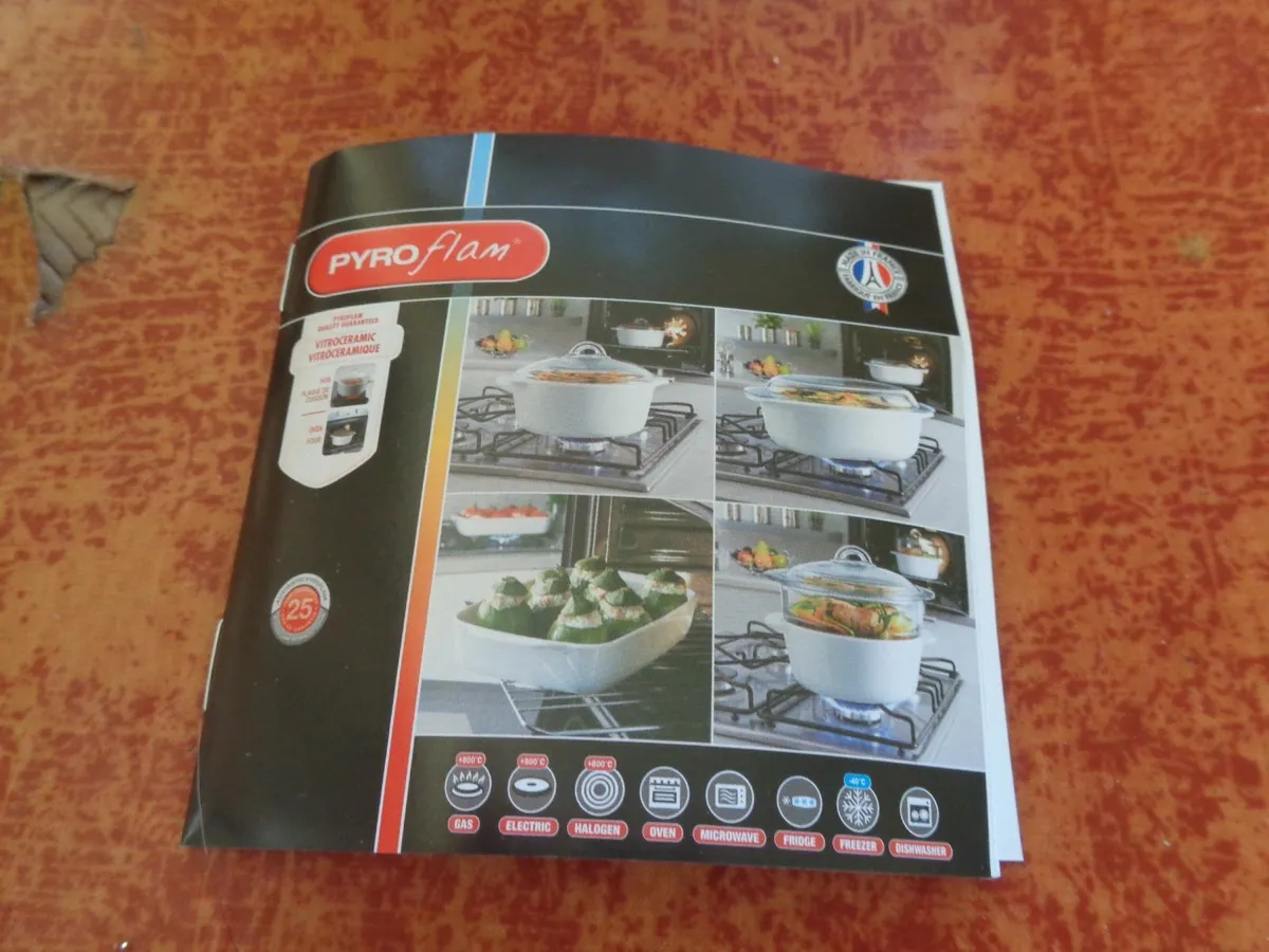 PyroFlan Casserole Dish for Sale - Image 2