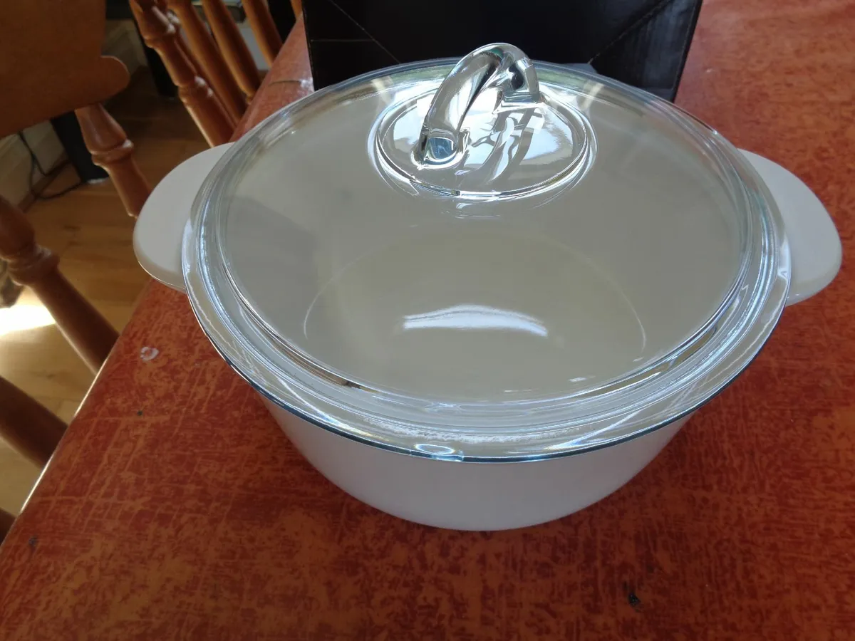 PyroFlan Casserole Dish for Sale - Image 4