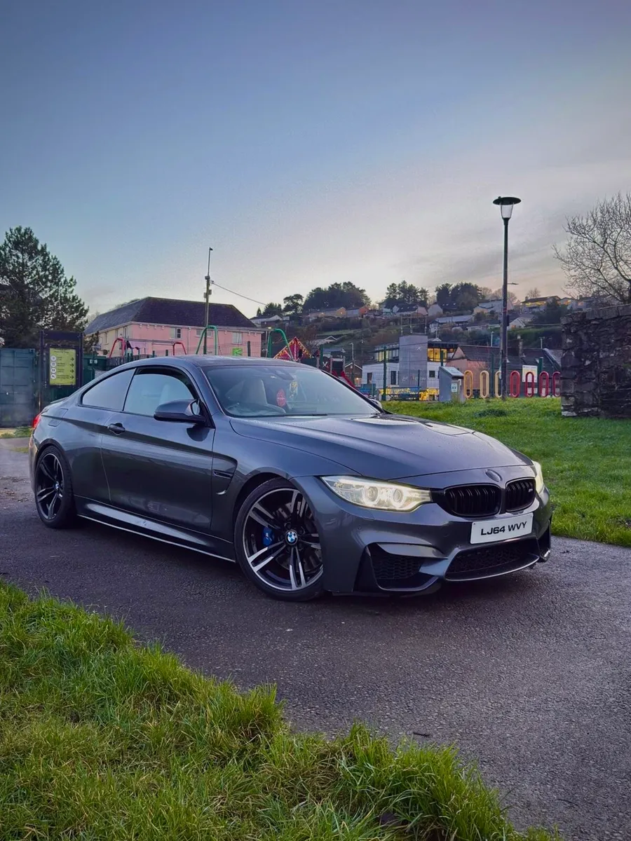 BMW M4 Coupe | Carbon Package | H&K | 24000€ - Image 1