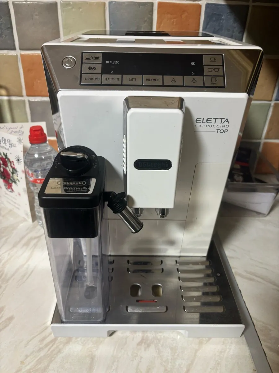 De’Longhi coffee machine - Image 2