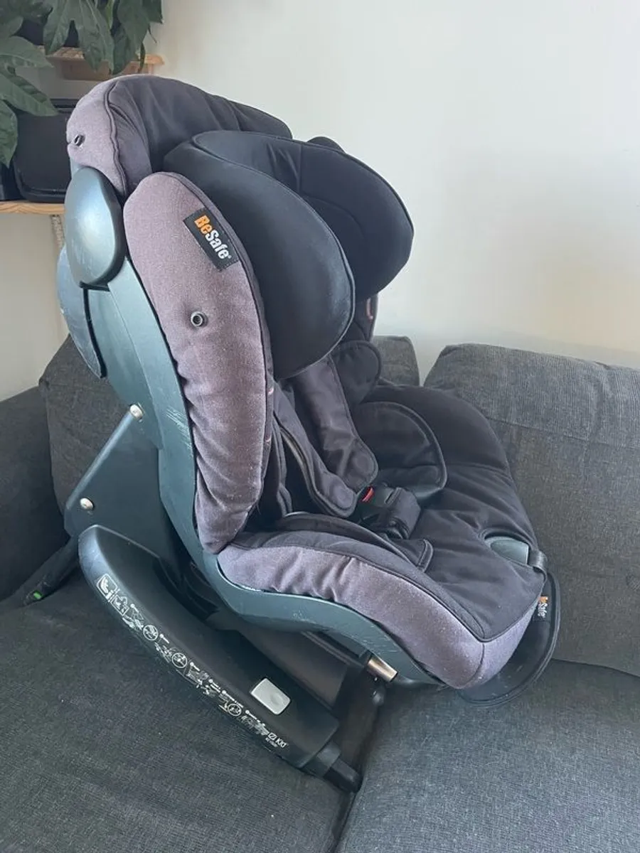 BeSafe car baby seat - Image 2