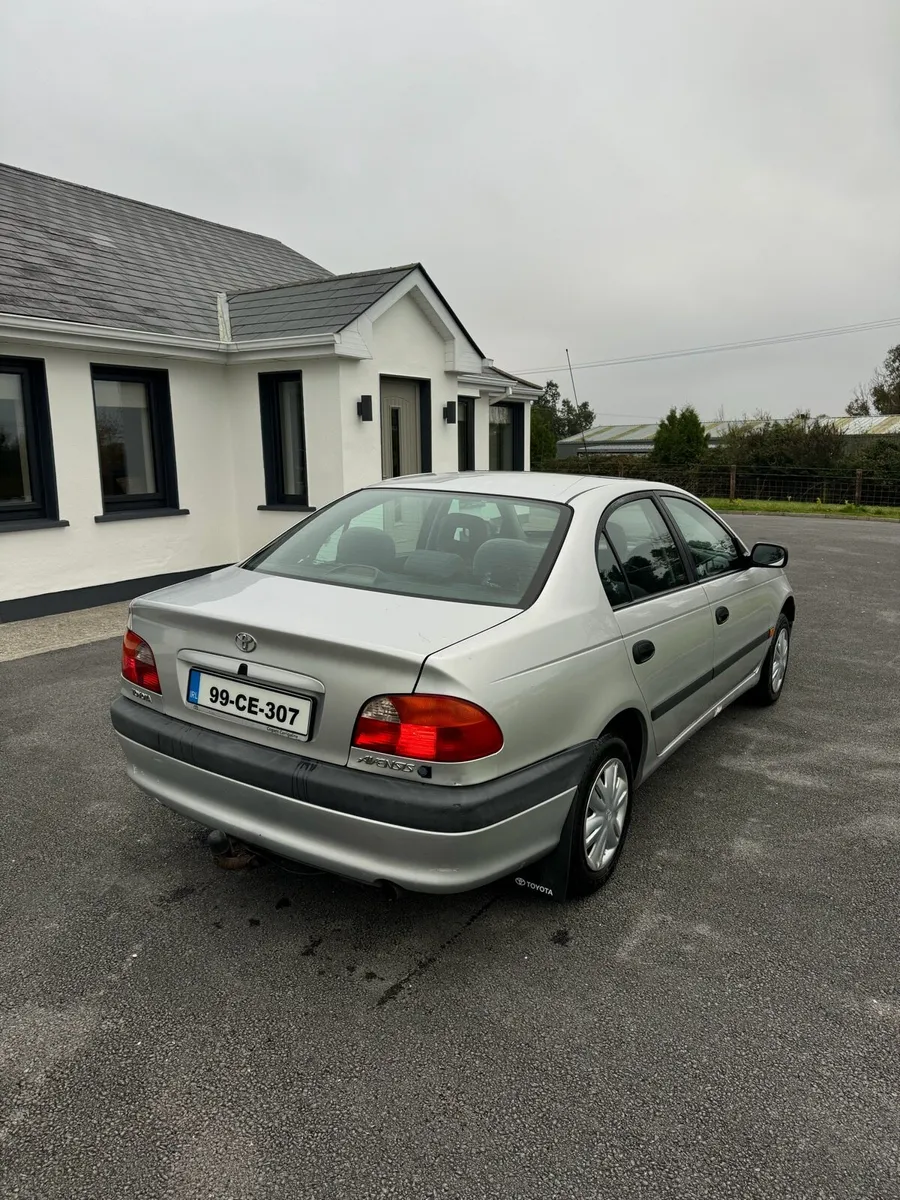 Toyota Avensis NCT 2027 - Image 4