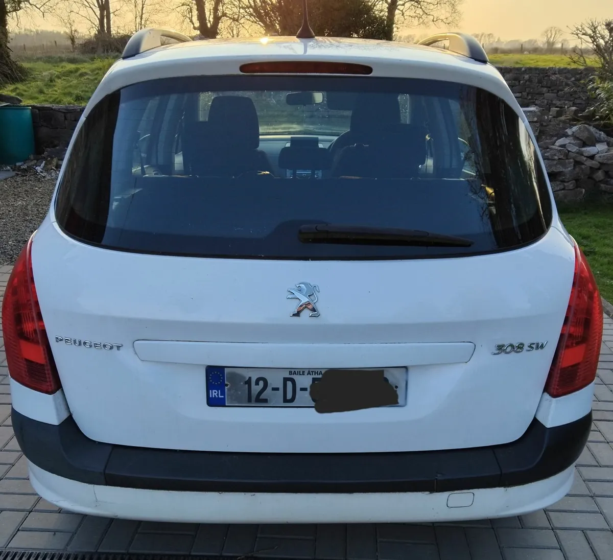 Peugeot 308 2012 - Image 2