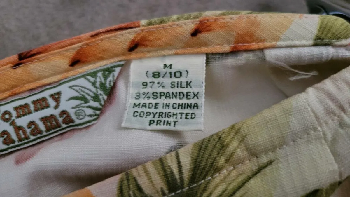 Tommy Bahama Silk wrap skirt - Image 3